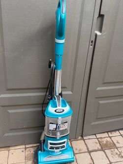 vacuum cleaner