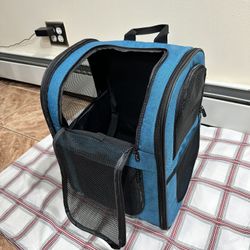 New Pet Carrier Backpack