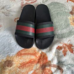 Gucci Slides Size 7