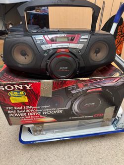 SONY CFD-G50 BOOM BOX. RADIO. CASSETTE. CD.
