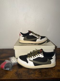 Travis Scott Olives Jordan 1 Low 10.5M/12W