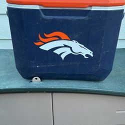 Bronco cooler With Toll Bar