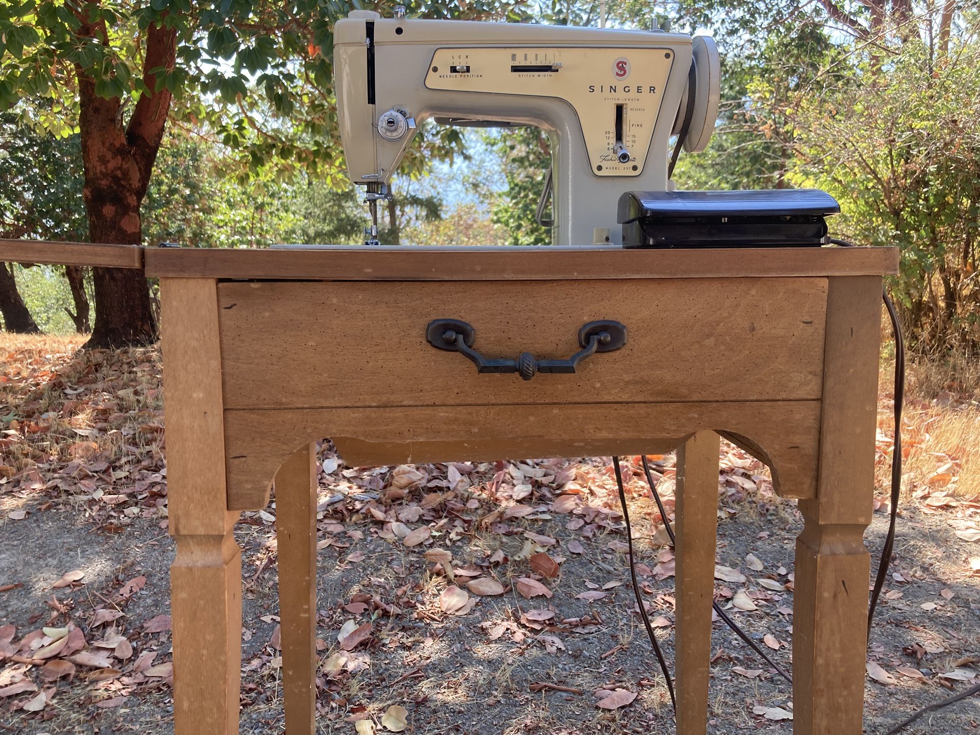 Vintage Singer Sewing Machine with Cabinet