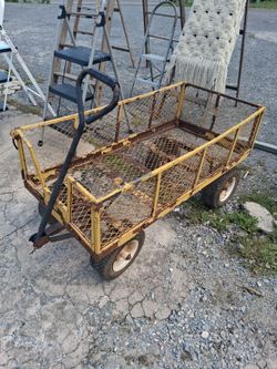 Lawn cart