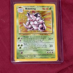 Nidoking 11/102 Base Set Holo Rare Vintage 1999 Pokemon Card