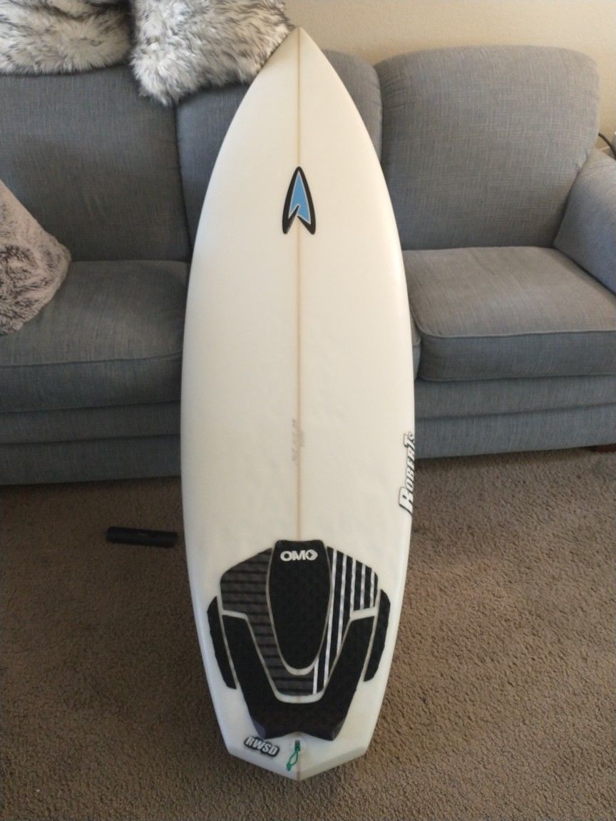 Surfboard Roberts White Diamond 6'0