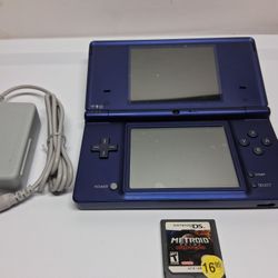 Nintendo Dsi With Metroid Prime Hunters 