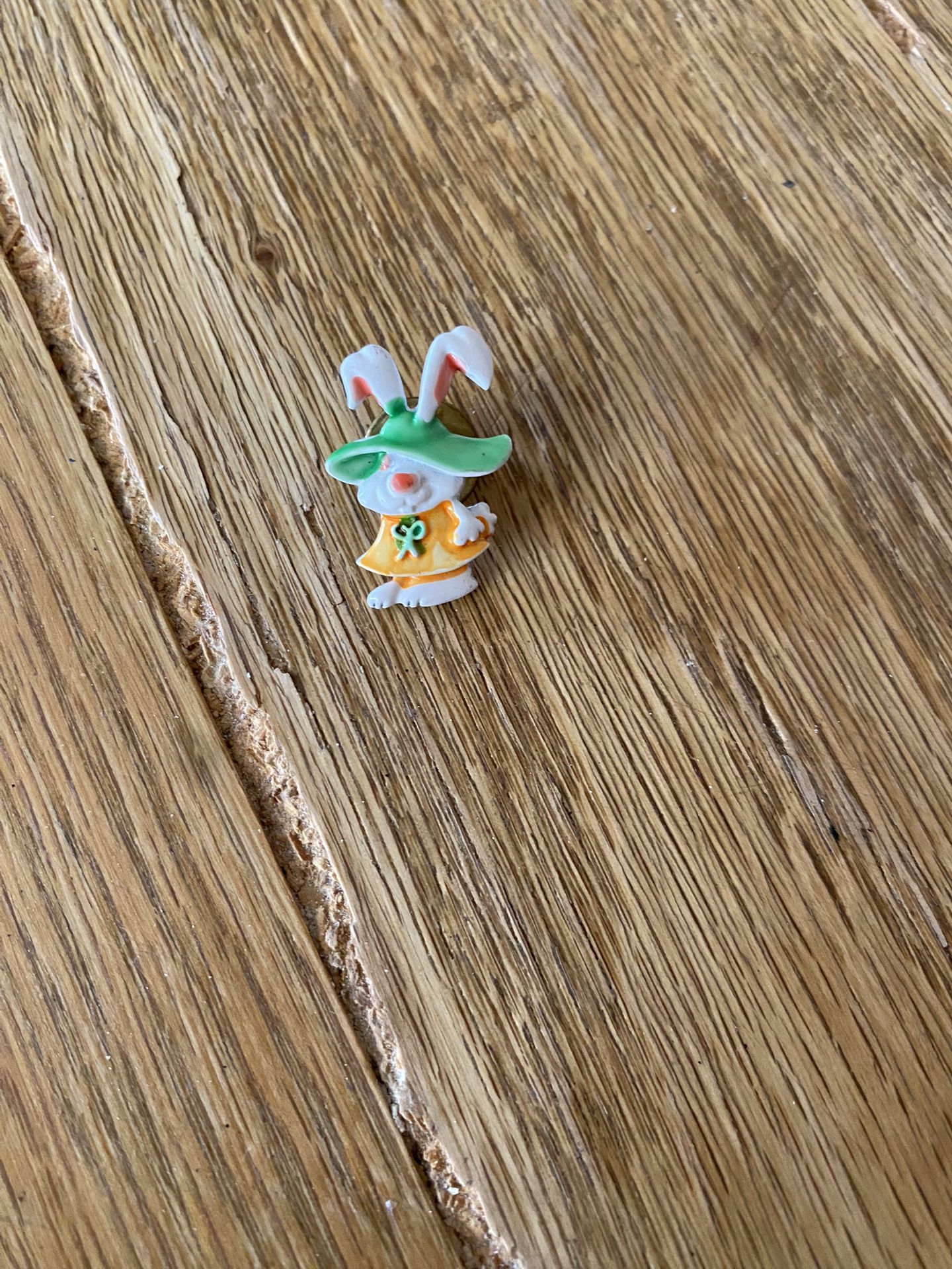 Vintage Bunny Pin 