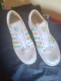 KSwiss Size 10 Court Pro Leather Sneakers 