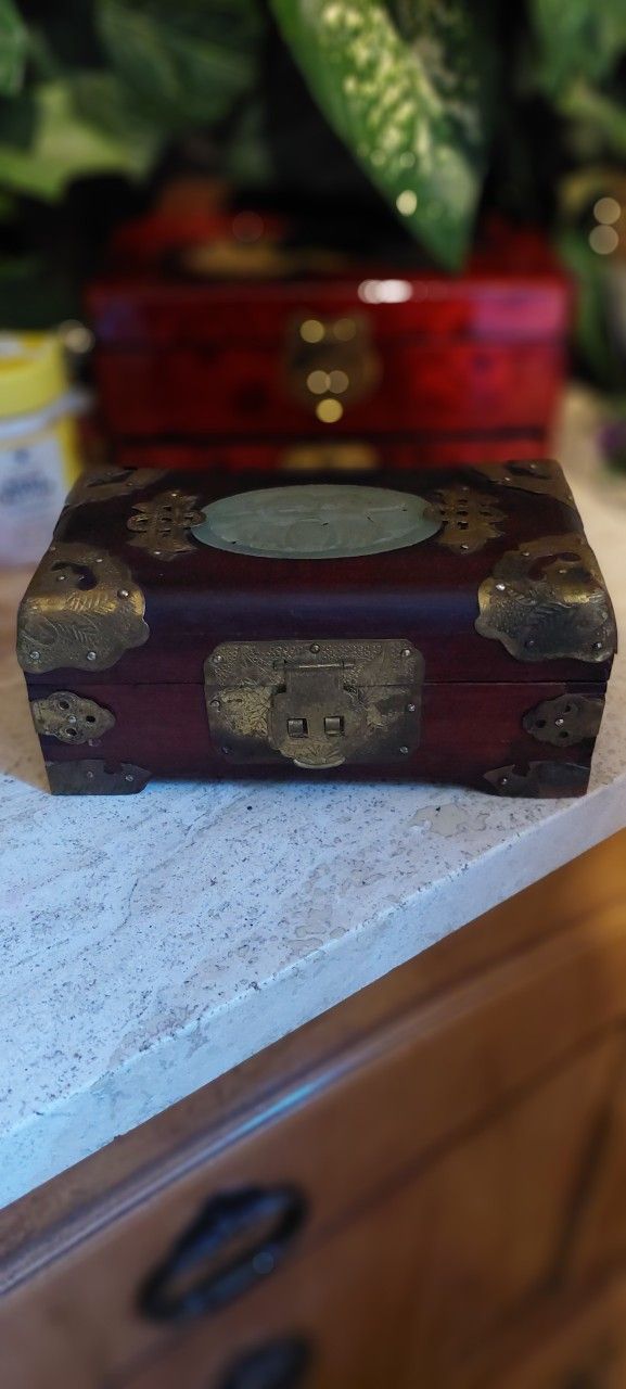VINTAGE CHINESE JEWELRY BOXES