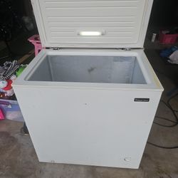 Magic Chef Chest Freezer 