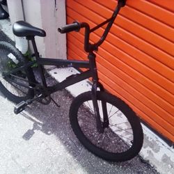 20' Huffy BMX Good Shape Cheap Today!
