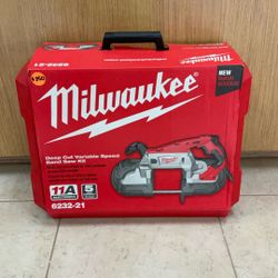 MILWAUKEE 6232-21 DEEP CUT VARIABLE SPEED BAND SAW KIT.