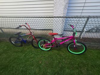 Bikes (2) bmx 20" . (1) CRUISER 1 ROAD BIKE
