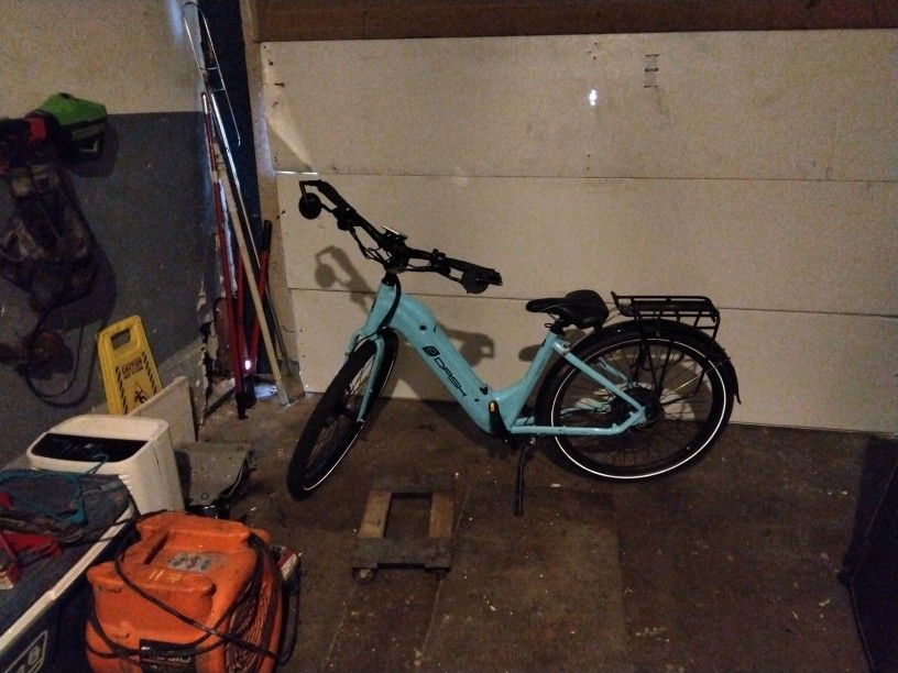 E Bike Serfes 500 Needs Battery_$ 350