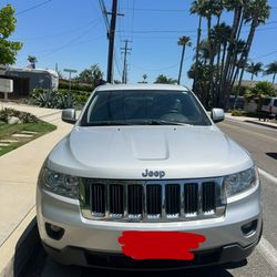 2013 Grand Cherokee Laredo 4x4