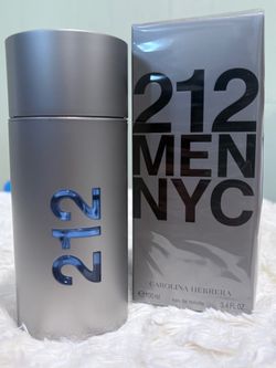 Carolina Herrera 212 Men NYC Perfume