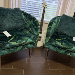 Velvet Barrel Chair Set