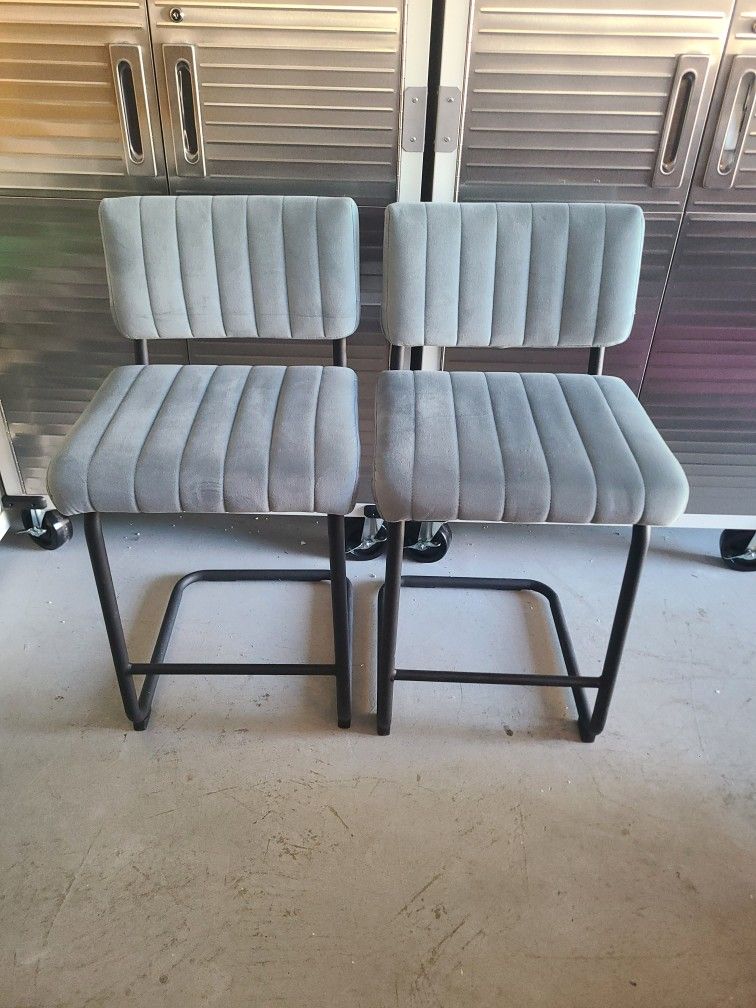 Velvet Backrest, 24Inch Solid Metal Legs Bar Stool Set of 2