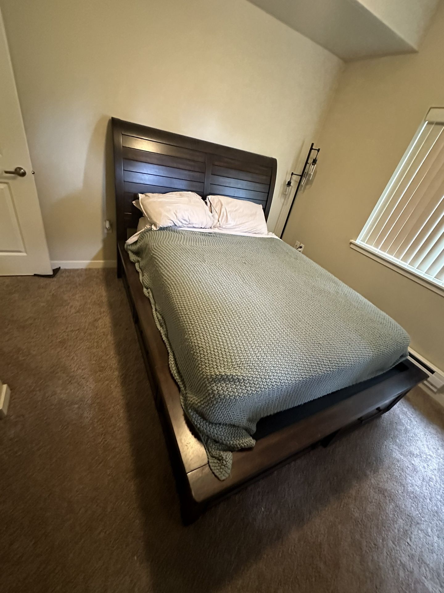 Queen Bed and Dining Table