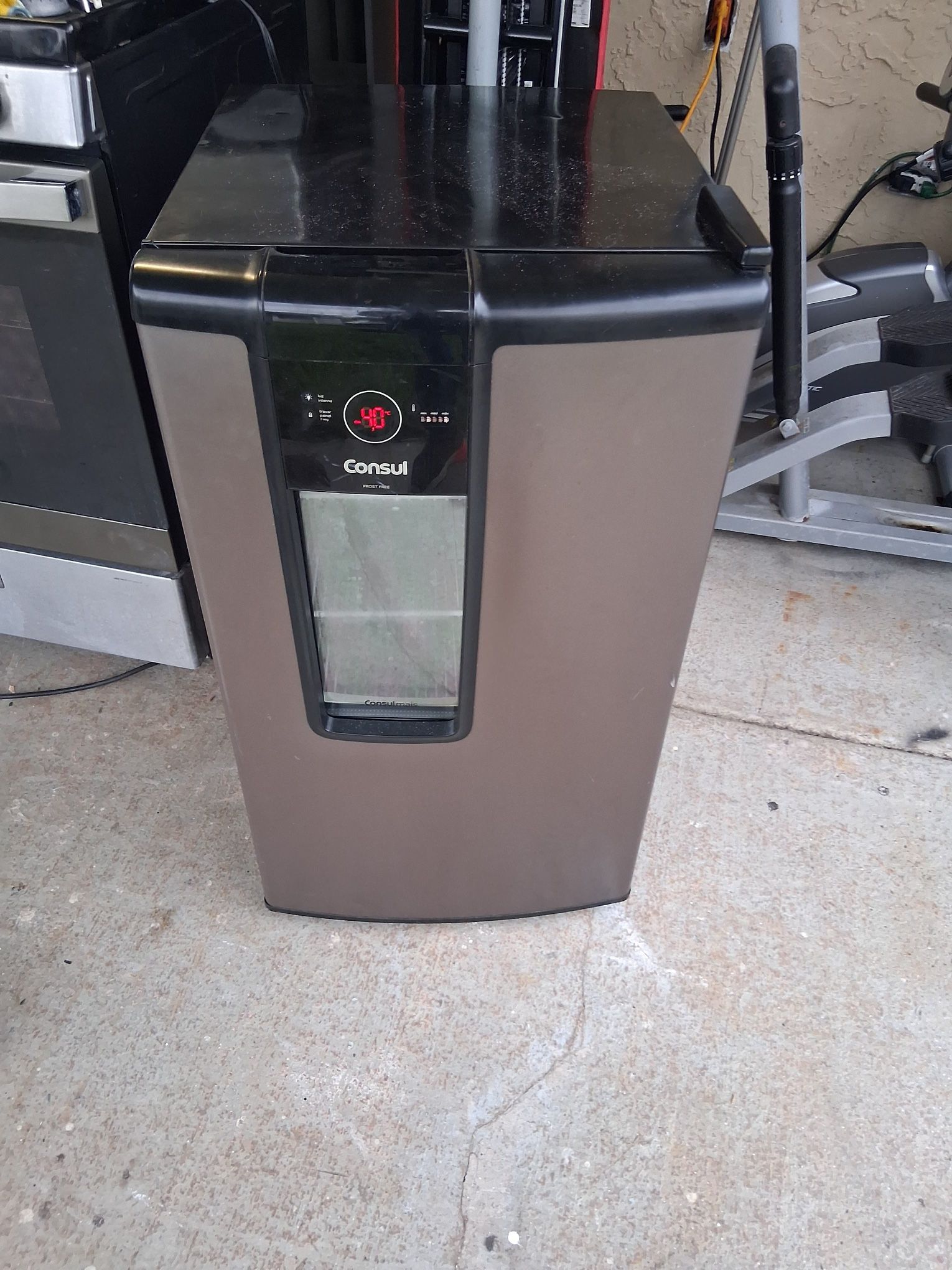 Mini Refrigerator Y Freezer