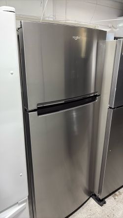 Whirlpool apartment size refrigerator