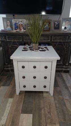 End table, night stand white distressed very sturdy