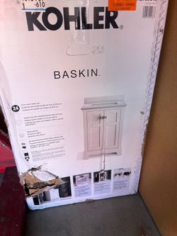Kohler Baskin 24 in. Single Sink White Bath Vanity with Bianco Bella Quartz Top