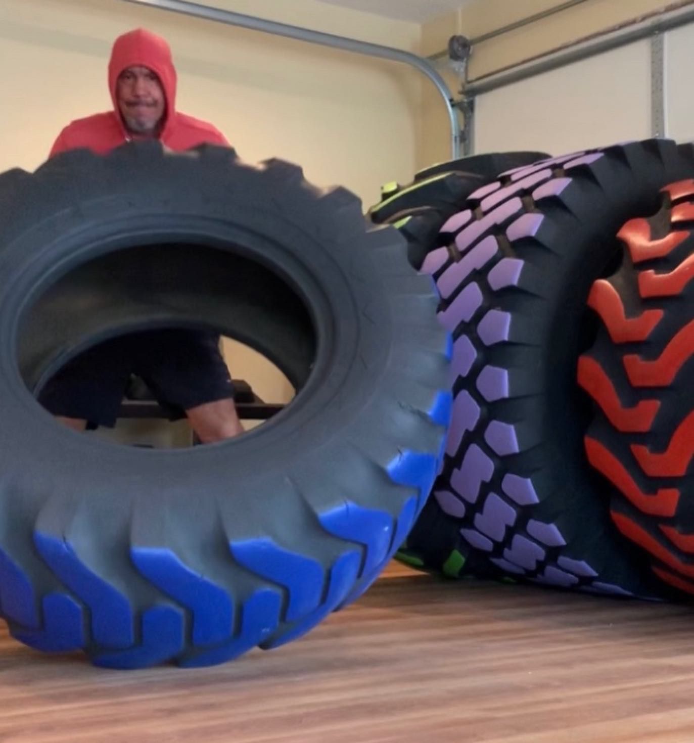 CrossFit Tractor Tires for fitness training! for Sale in Los Angeles