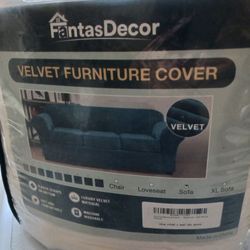 2 White & 2 Grey Velvet Couch Covers, Stool Covers