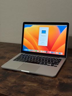 2015 MacBook Pro 13” Retina 256GB SSD