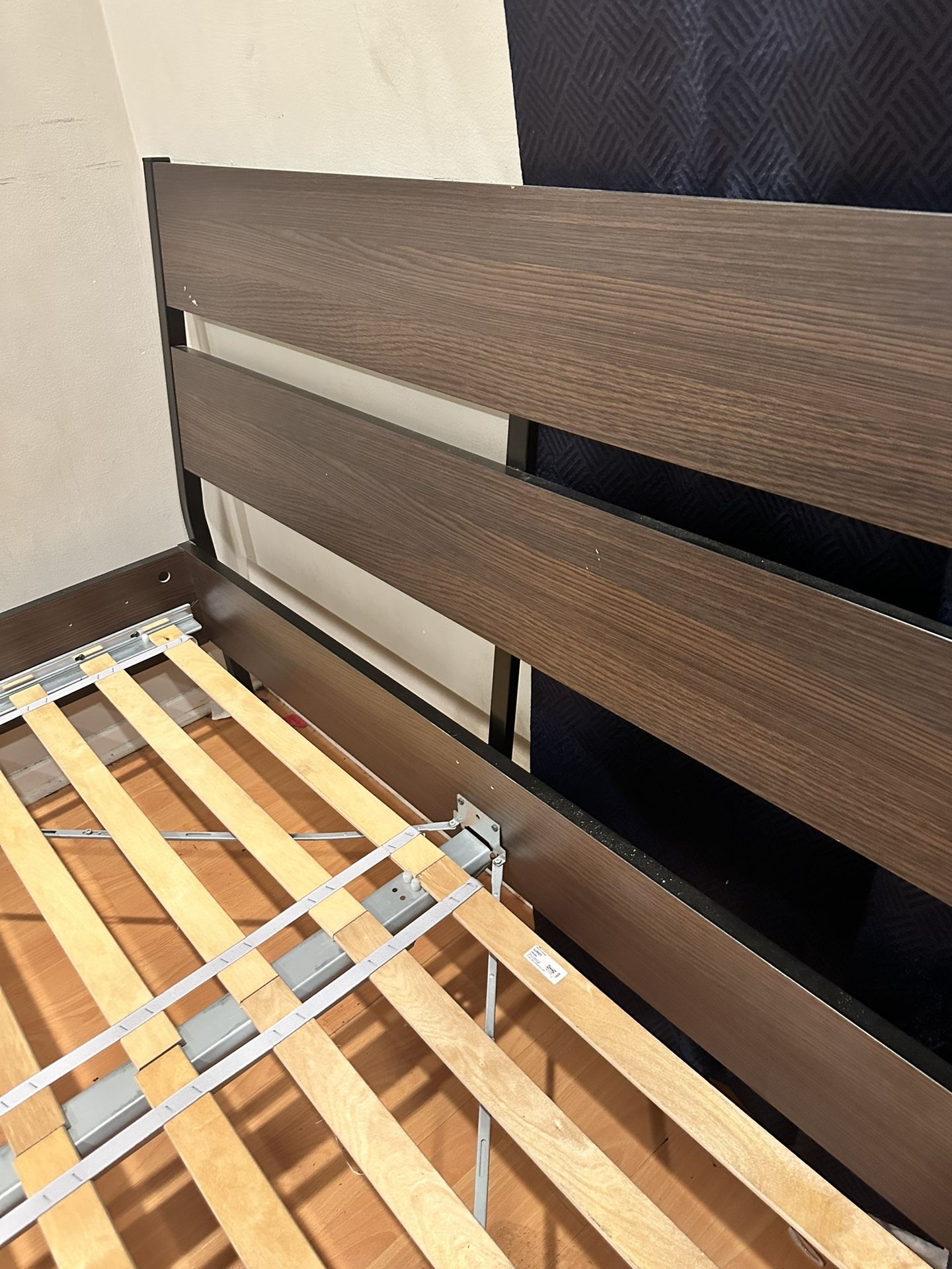 Queen Bed Frame for Sale in Los Angeles, CA OfferUp