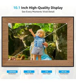 Digital photo frame