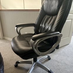 Realspace® Treswell Bonded Visit Leather High-Back Executive Chair