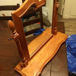 Antique Mirror Real Nice For Sale $50 obo