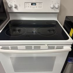 GE Electric Oven