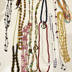 Jewelry - Costume/ Bead Necklaces 