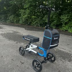 Knee scooter 