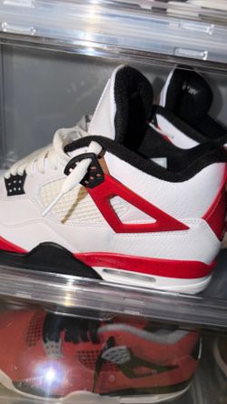 Jordan 4 retro Red cement size 10 DS box included