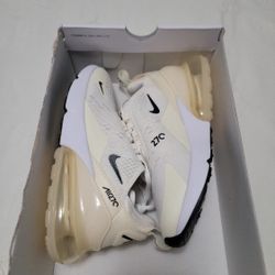Women's Air Max 270 