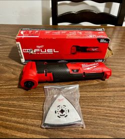 Milwaukee M12 Fuel Oscillating Multi Tool