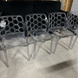 Set Of 4 Dynamic Plastic Modern Honey Comb Design Kitchen & Dining Side Chair Clear - Delivery Available!