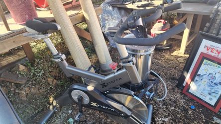 XTERRA Fitness MB880 Indoor Cycle - Great Condition