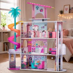 LOL-Wooden Dollhouse 