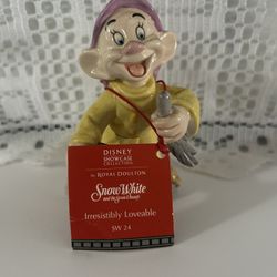 DOPEY Irresistibly Lovable Snow White & the Seven Dwarfs by ROYAL DOULTON RETIRED
