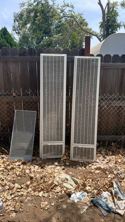 2 sided gas wall heater Williams Monterey top vent