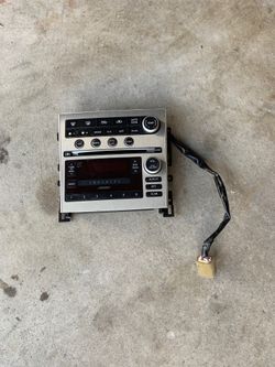 Infiniti g35 radio