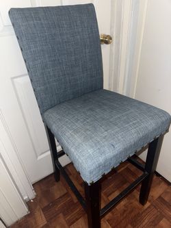 2 Stools