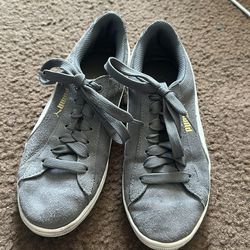 Puma vikky suede shoes