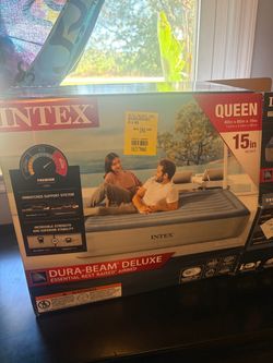 Intex Dura-Beam Deluxe Queen Air Mattress